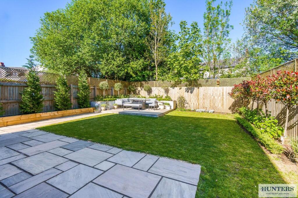 91839_4-Ings-Grove-Guiseley-Leeds  (24) - Copy_low