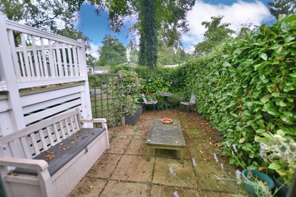 Quiet Garden