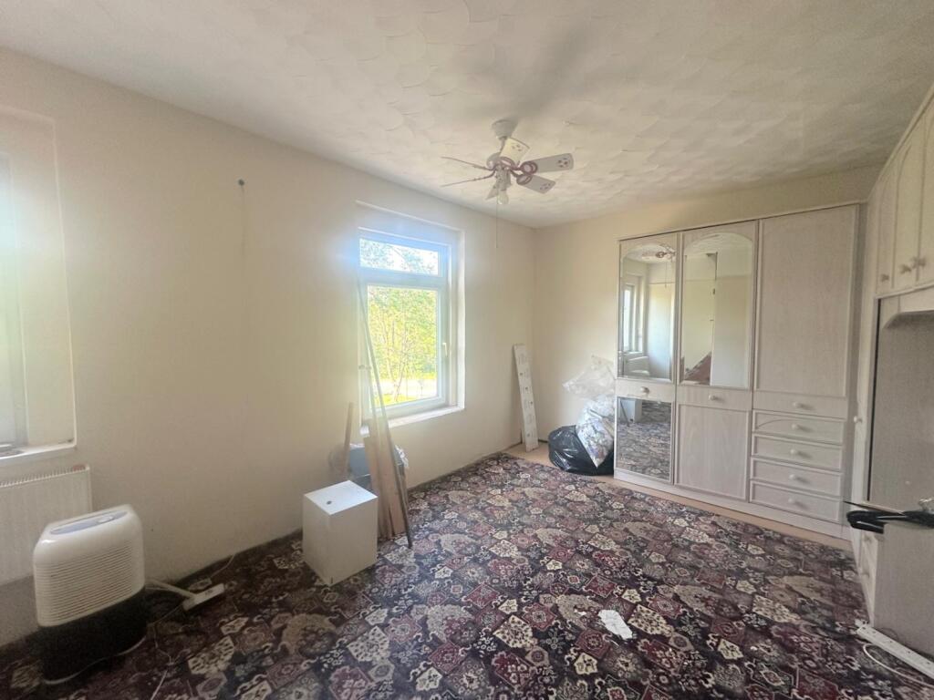 487389FC-0E9E-4389-963A-0983AD648BDE