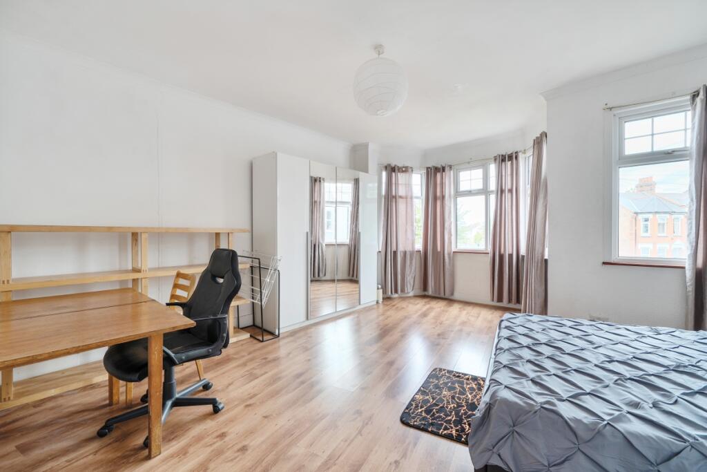 1334241-18-6894a0...