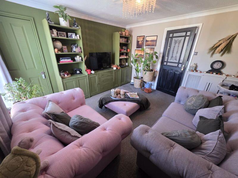 Lounge Additional Image