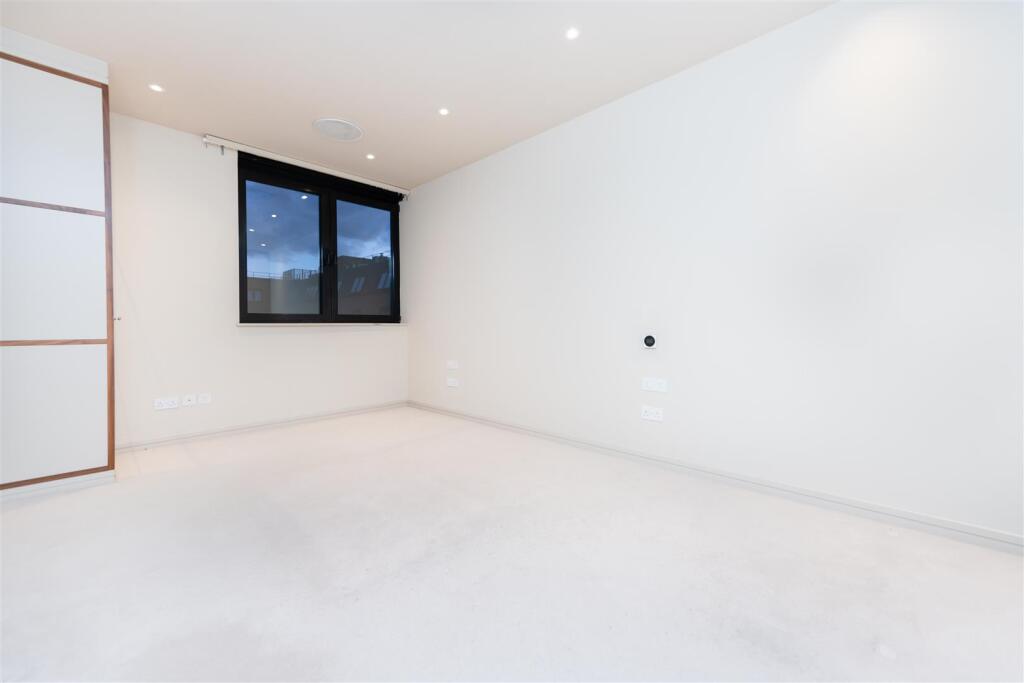 Bedroom Two        .jpg