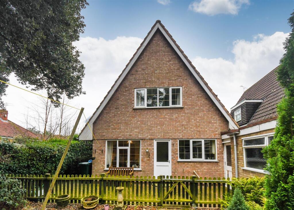 45 Grange Park - Rear.jpg