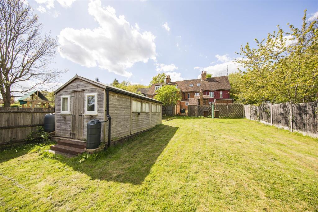 Office / Shed Outbuilding