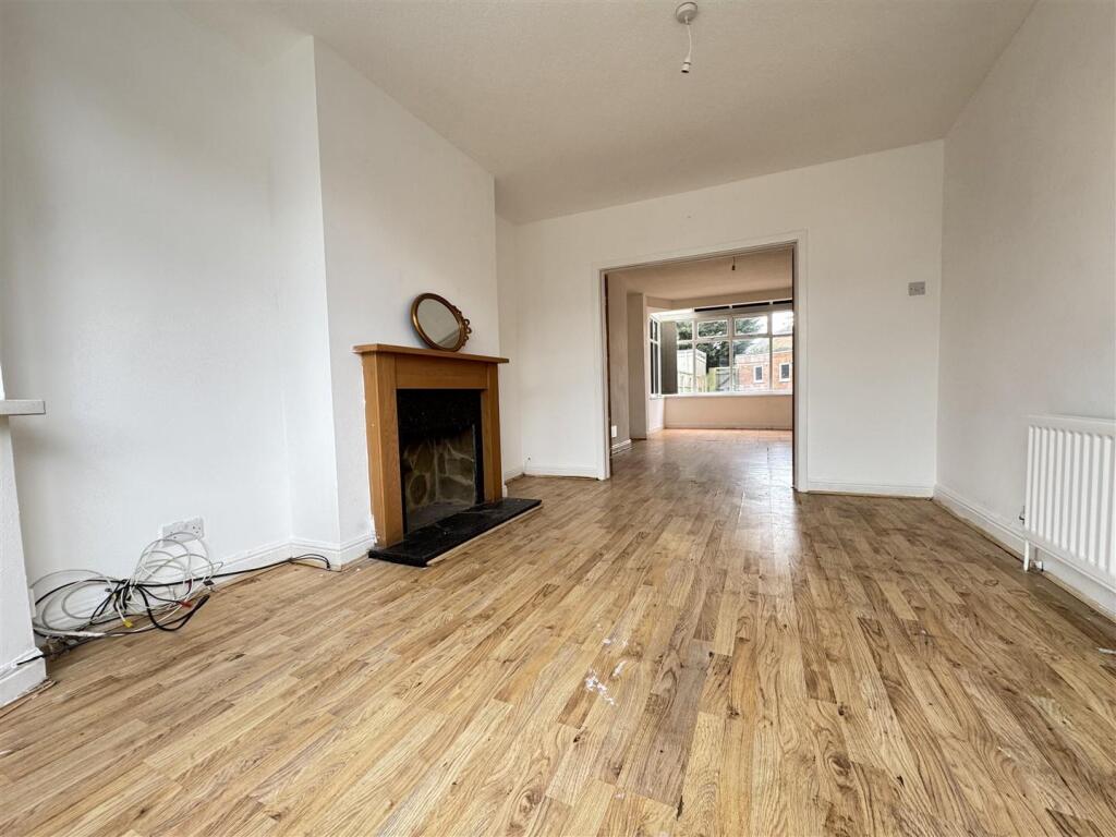 IMG_3959 (Large).JPG