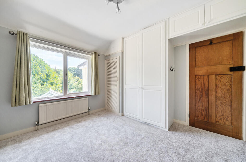 1321428-6-686cfb6...