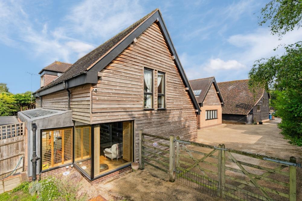 DSC09420 - 800px.jpg