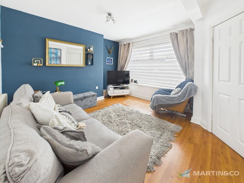 CAM02318G0-PR0501...