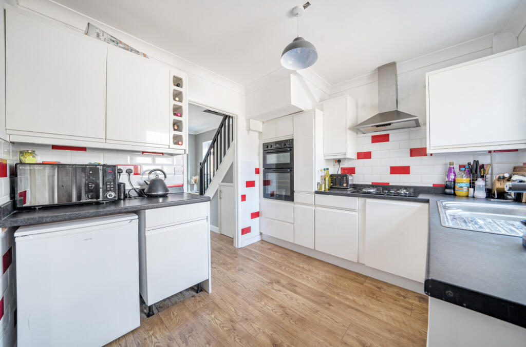 13330471068934e276b3ec