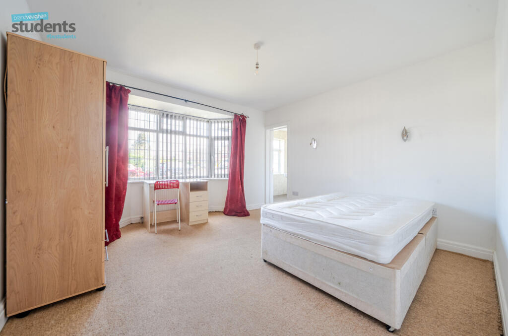 a4702774-ba90-429...