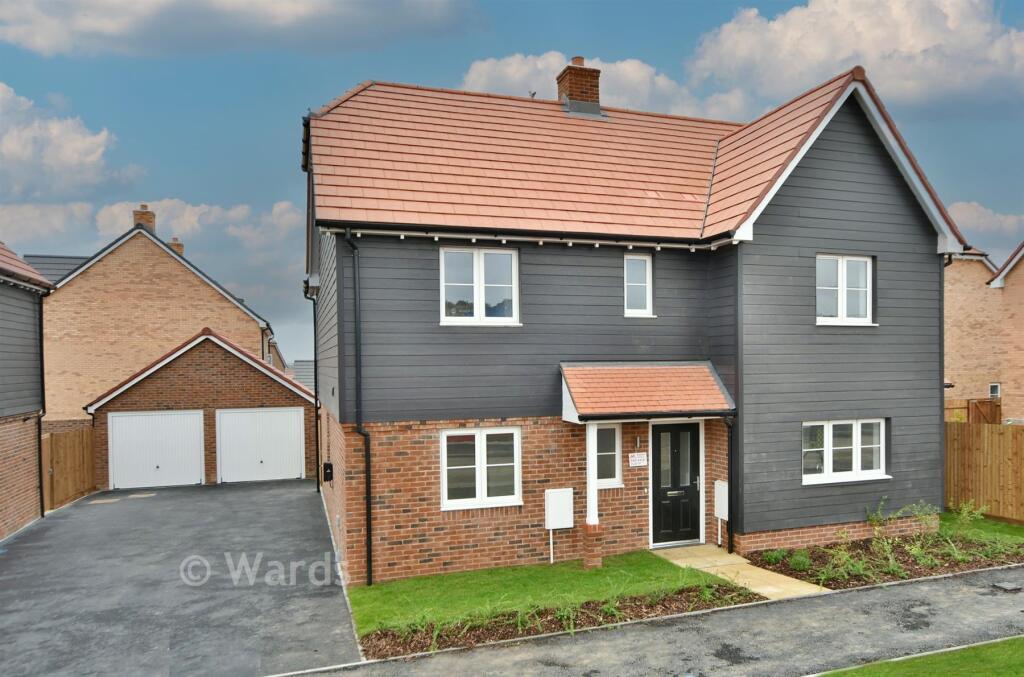 Blake Gardens, Scocles Road, Minster On Sea, Sheerness, Kent