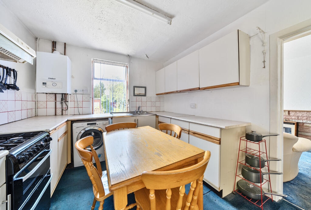 1310805-13-6851ad...