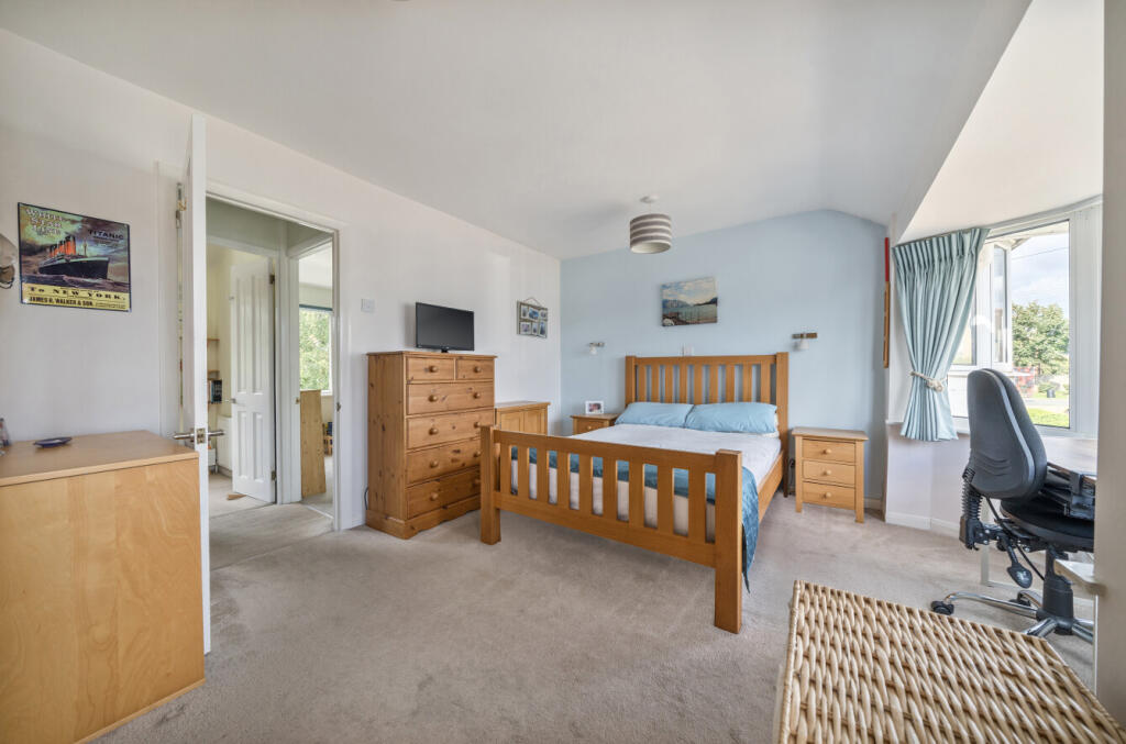 1354263-2-68c96bc...