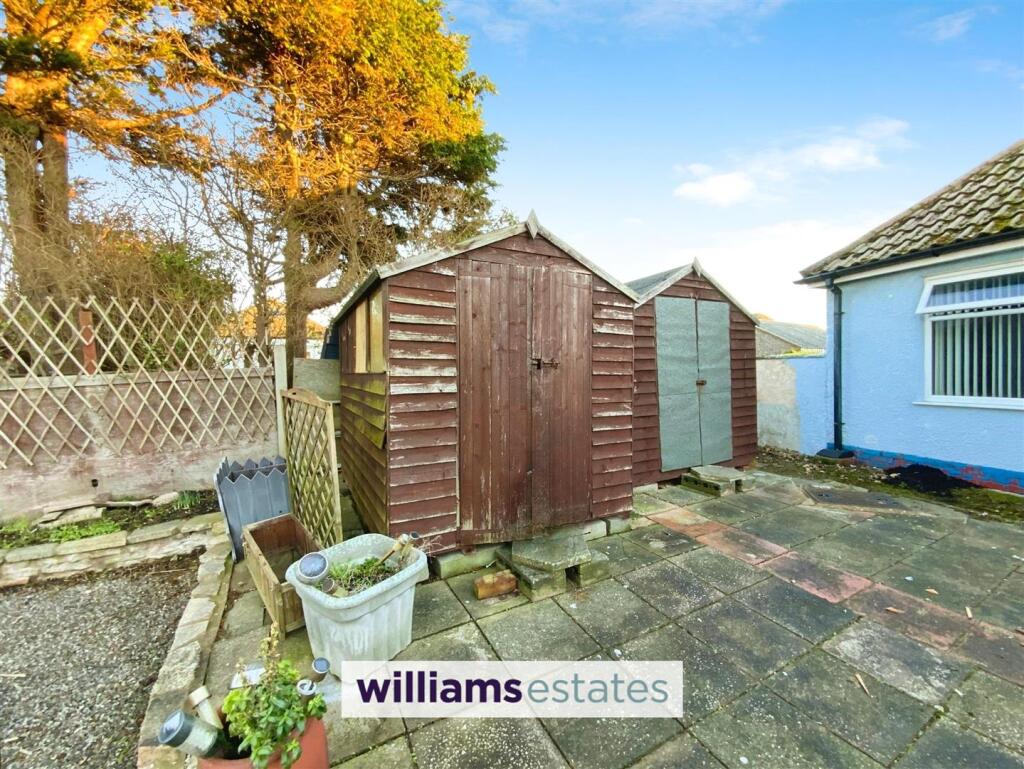 patio &amp; sheds