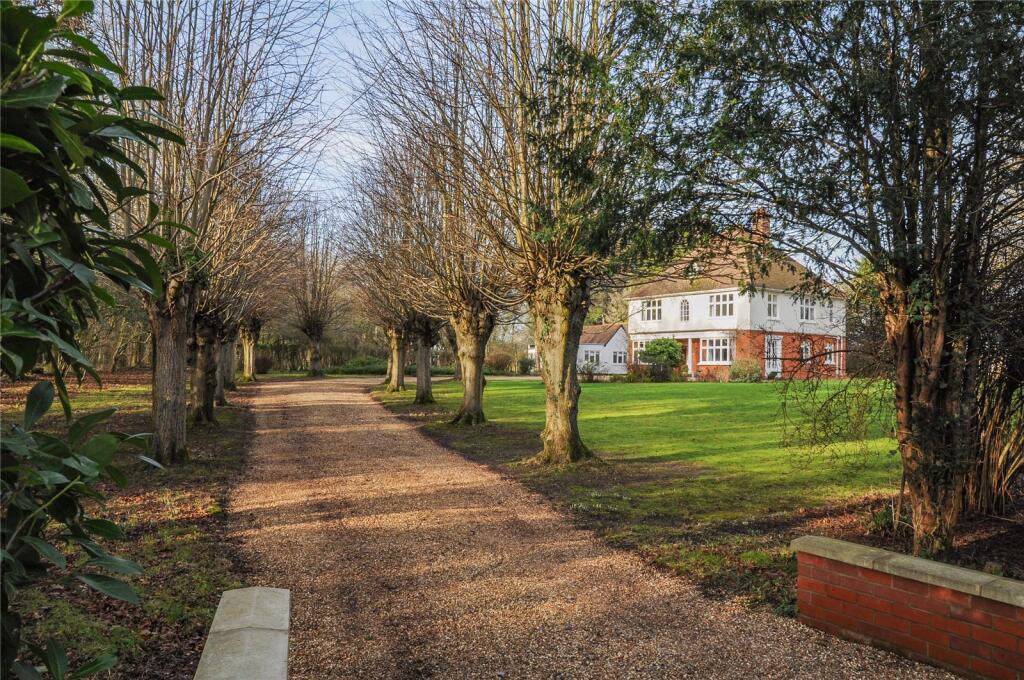 Dynes Hall Road, Great Maplestead, Halstead, Essex, CO9