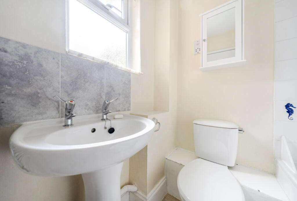 1326520-9-687913a...