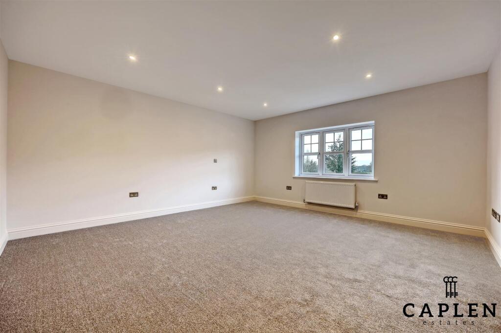 img_5067_7 copy 2.jpg