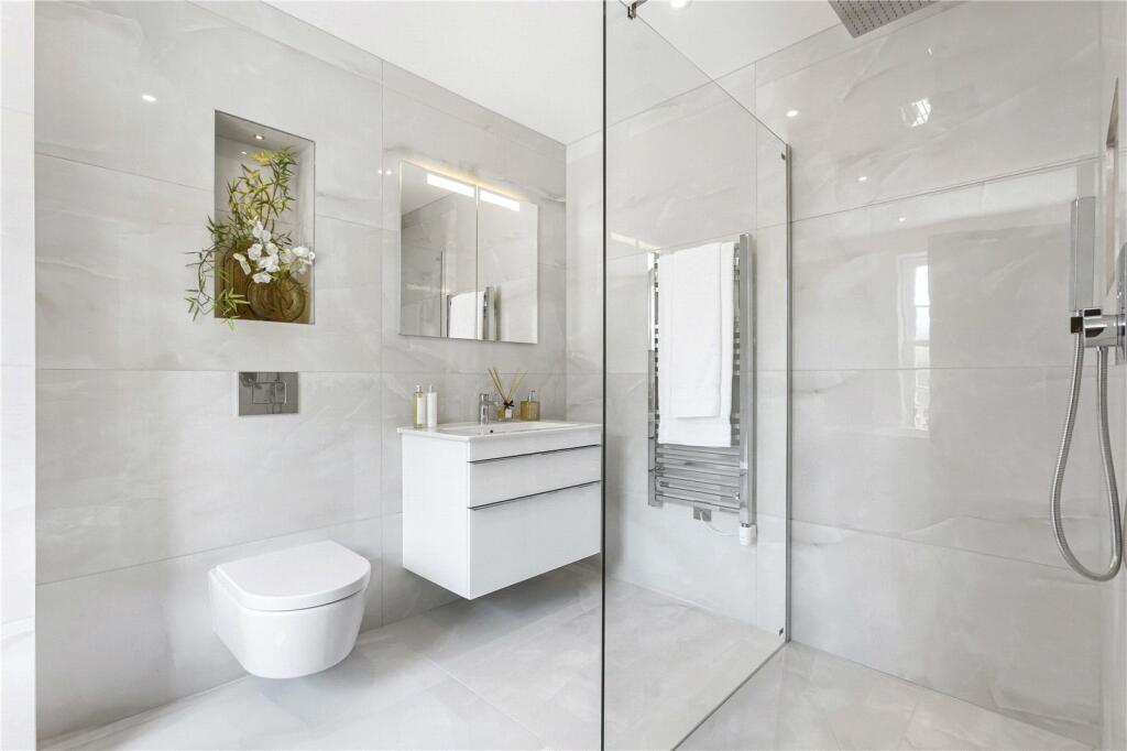 Plot 1 (Showhome)