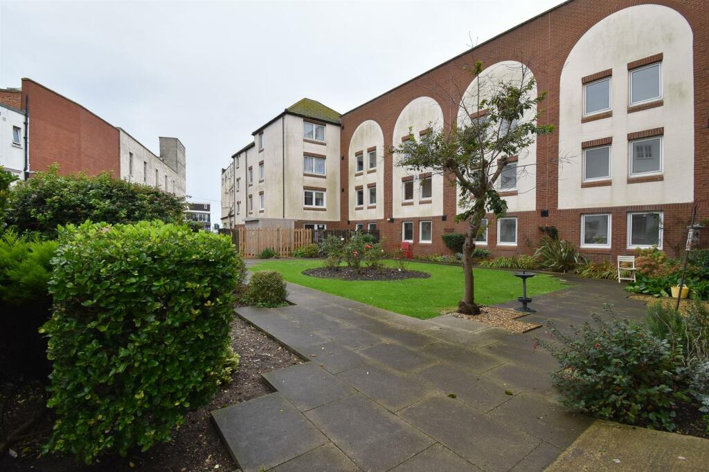 Communal gardens