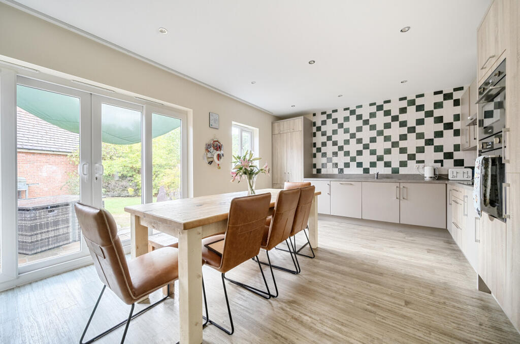 1344584268b08497e55ef