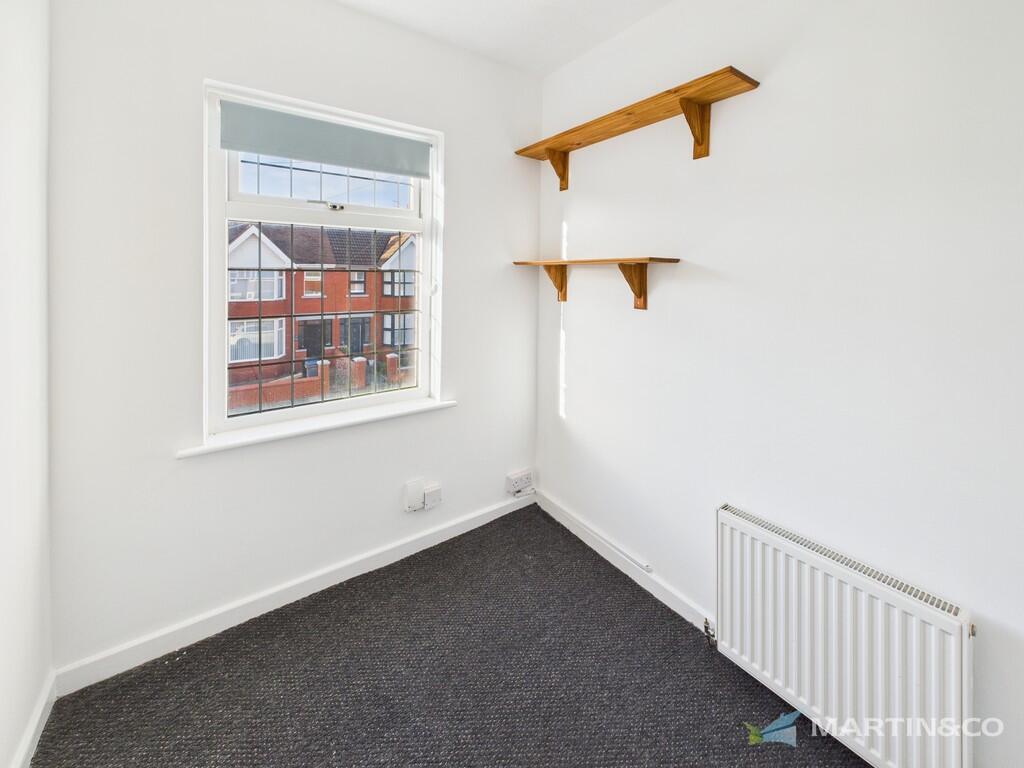 CAM02318G0-PR0572...