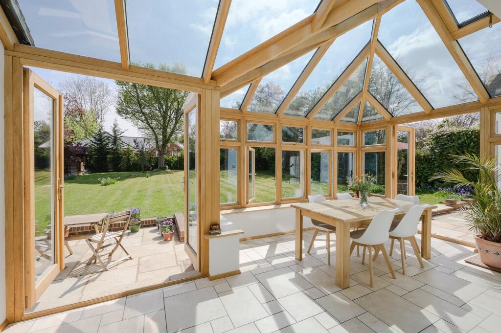 Breakfast Room