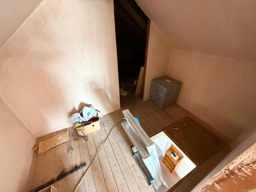 3057828d-c45a-4347-ad7e-c25318bb1bb8