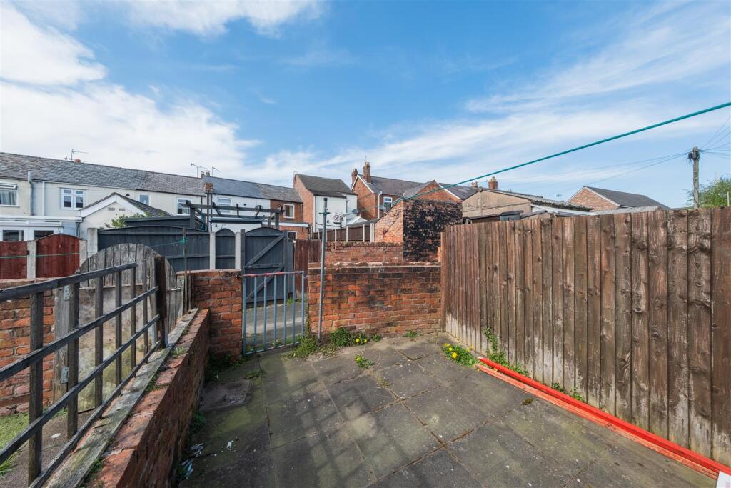 11 Spencer Street-024.jpg