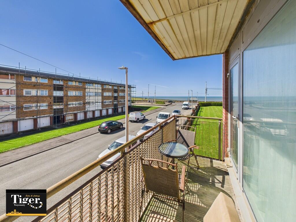 CAM03440G0-PR0305...