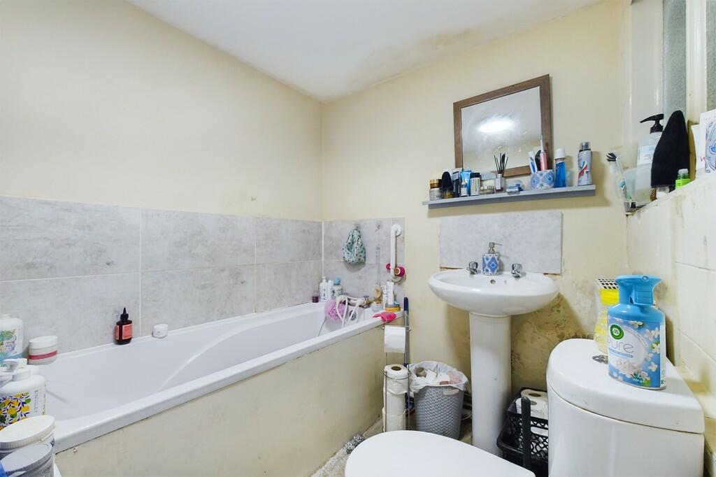 CAM01085G0-PR0433...