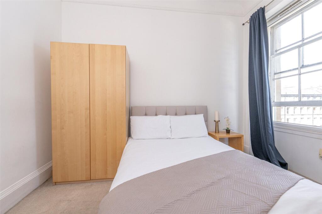 Bedroom Alt