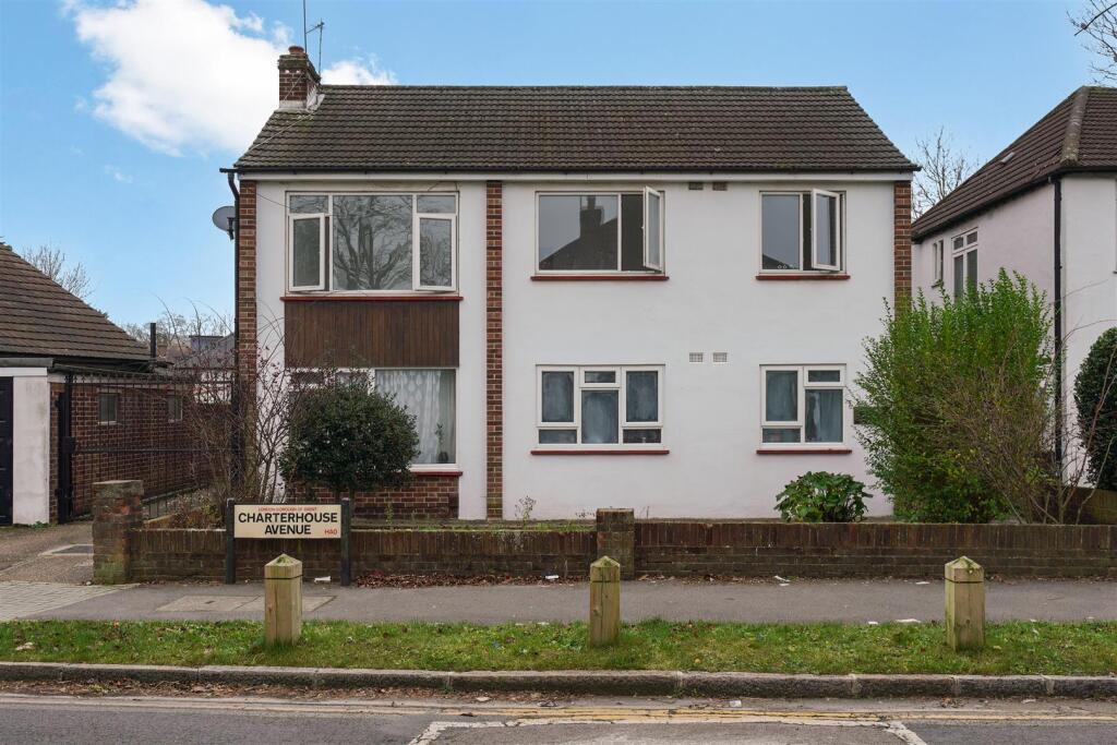 2 Richards Court, Charterhouse Avenue - QGF74LmOwk