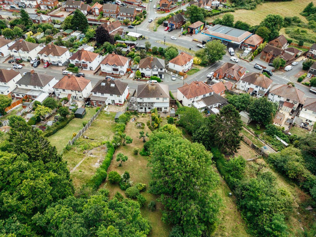 Location &amp; Garden