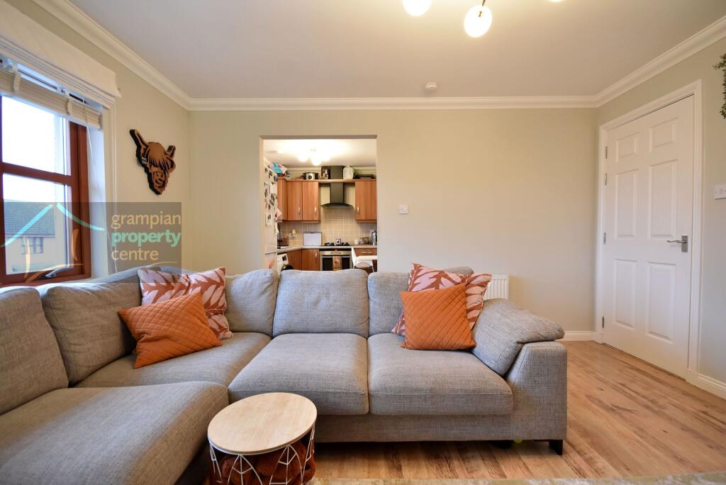lounge 3.JPG