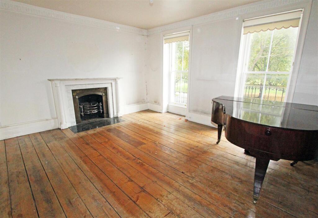 IMG_6670 piano room.jpg