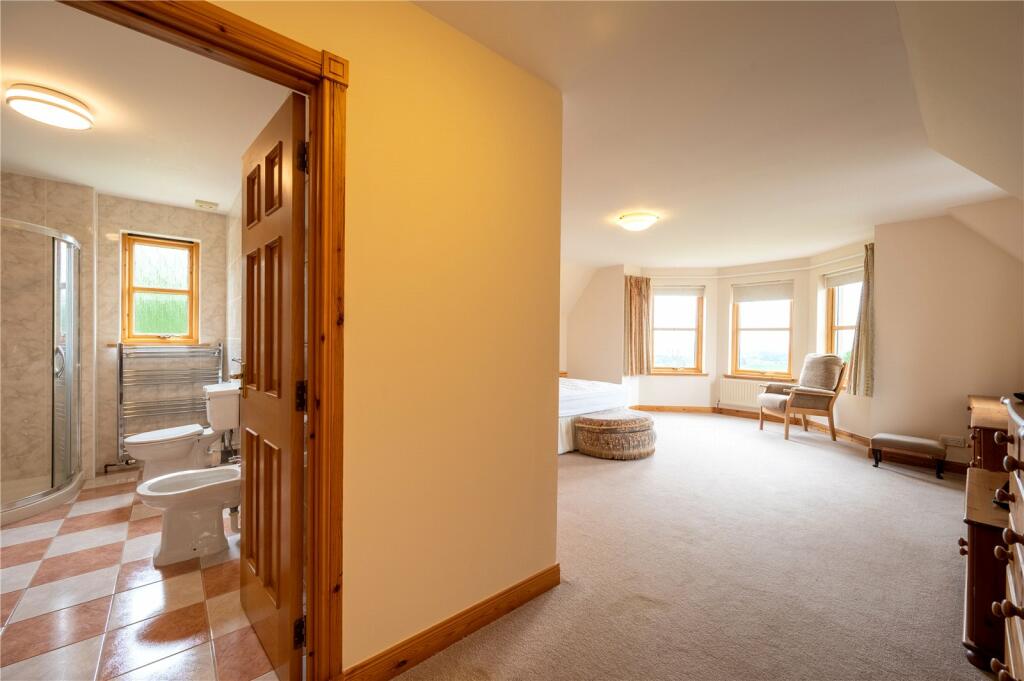 Master Ensuite