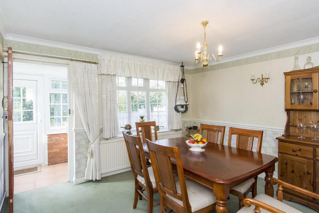 Dining Hall Photo 2