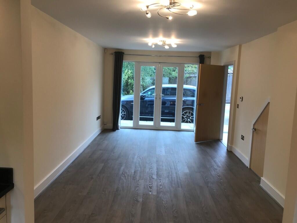 LOUNGE1