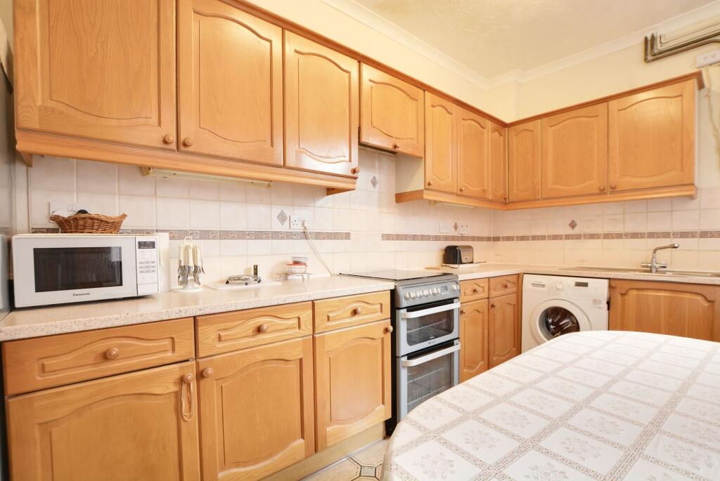 Fitted Dining Kitchen