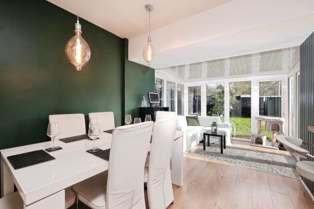 Dining / Family Room