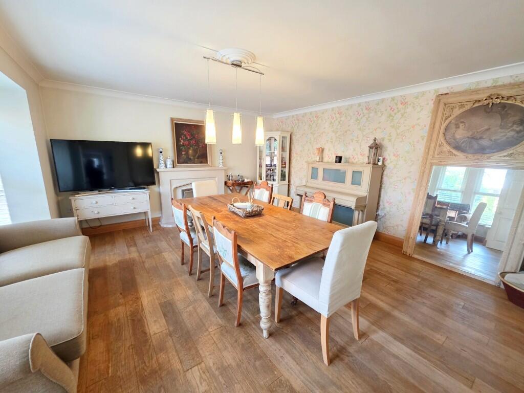 Dining Room/Lounge