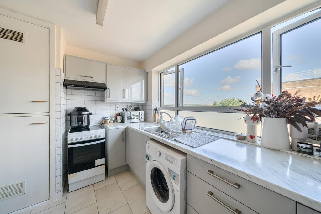 1310594-15-684fdb...