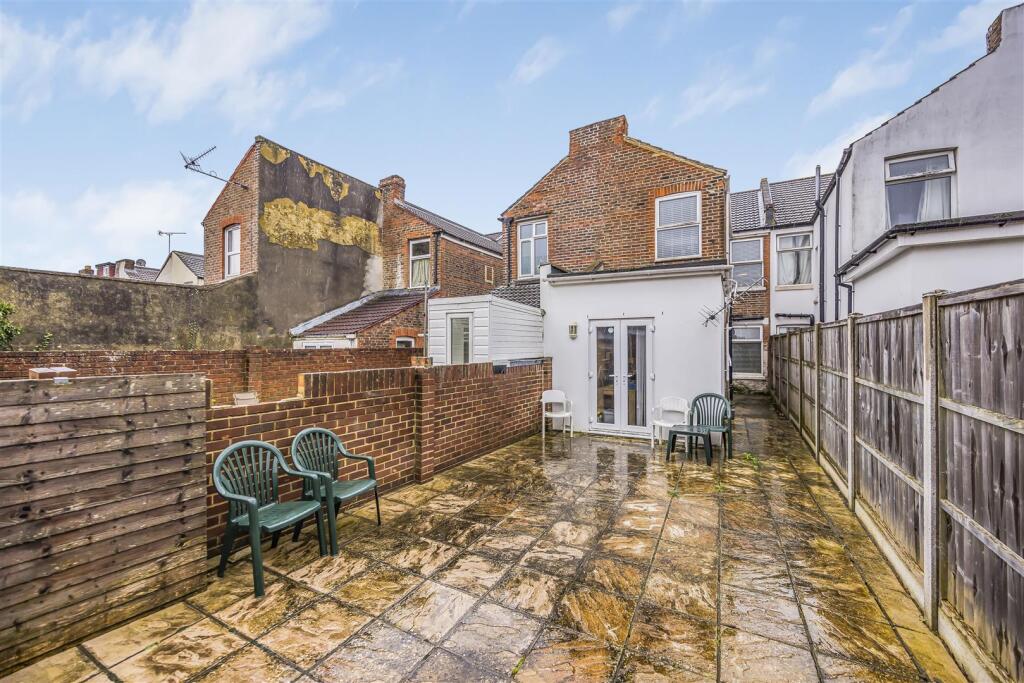 5 Wyndcliffe Road, Southsea-PorticoMarketing-Nexa-