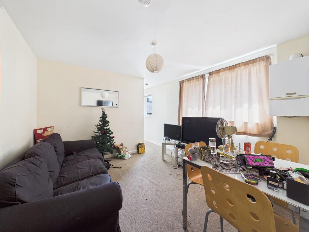 CAM02089G0-PR0503...