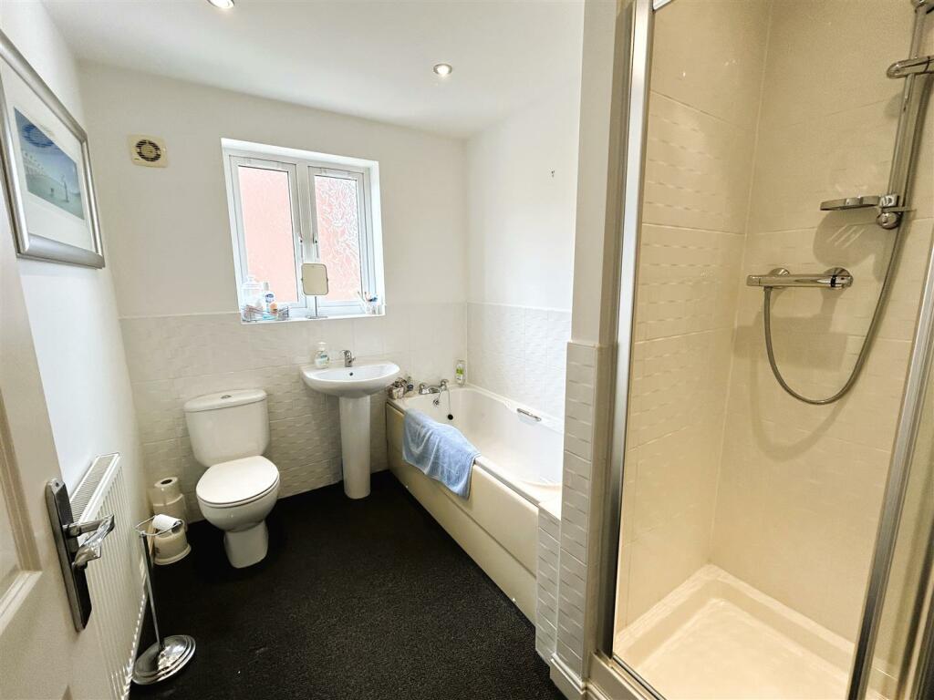 bathsuse.JPG