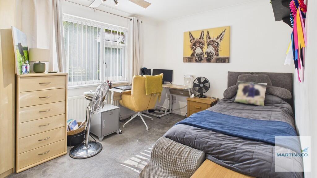 CAM03663G0-PR0161...