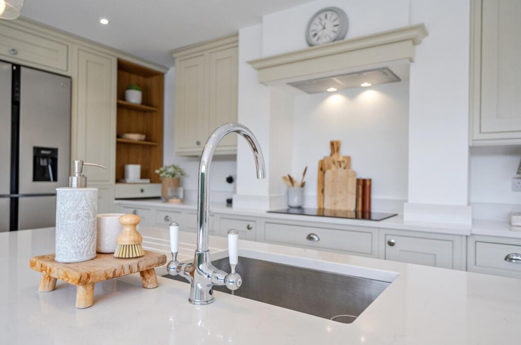 1326824-7-687a237c2e488