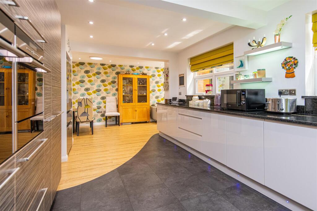 home-303.jpg