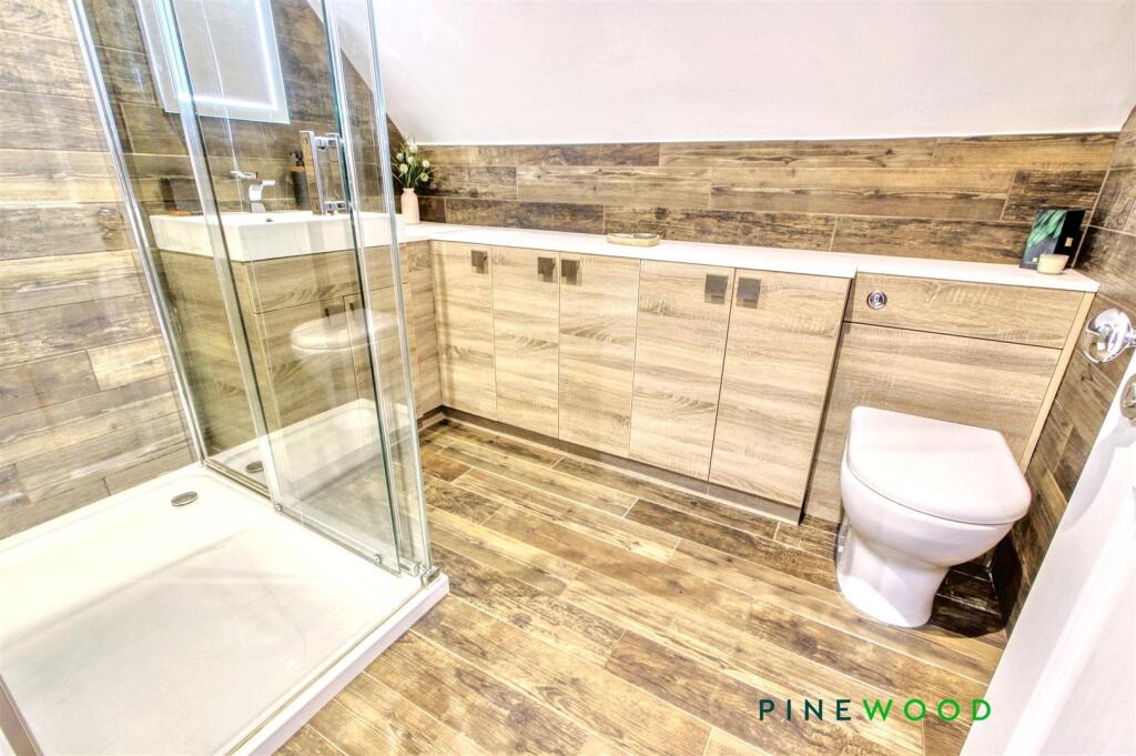 BEDOOM ONE - ENSUITE SHOWER ROOM