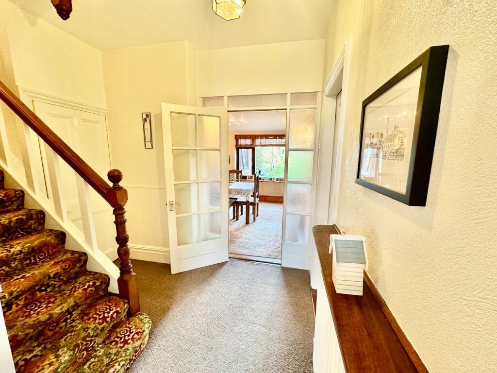  Hall &amp; Stairs